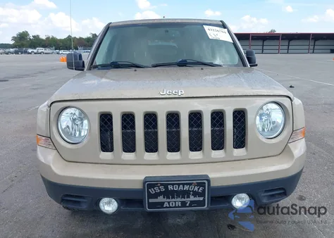 2016 Jeep Patriot Sport из США, поврежденный, VIN 1C4NJPBAXGD754799